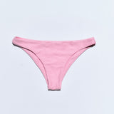 Babe Bottom — Loves Me