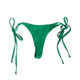 front of Lili'u bottoms in High Tropic